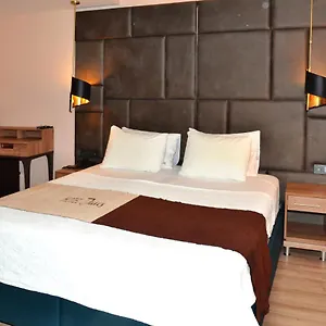 Davos ** Istanbul